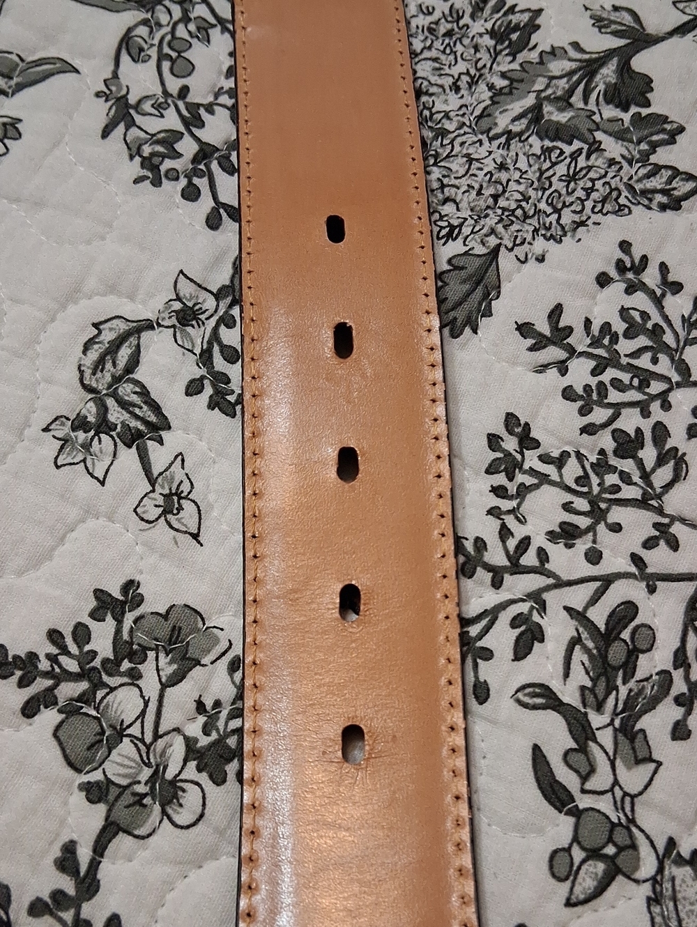 Tony Lama Vintage  Men's Embossed Black and Brown Leather Belt - Picture 9 of 13